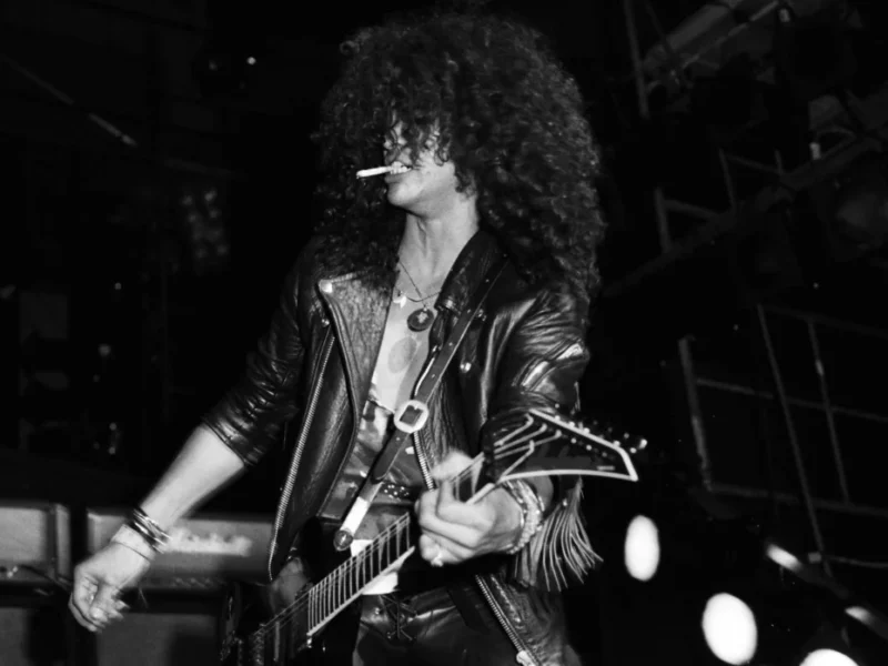 GUNS N' ROSES